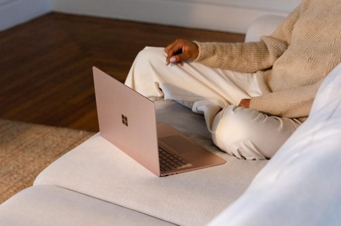 surface laptop3 ピンク　サンドストーン